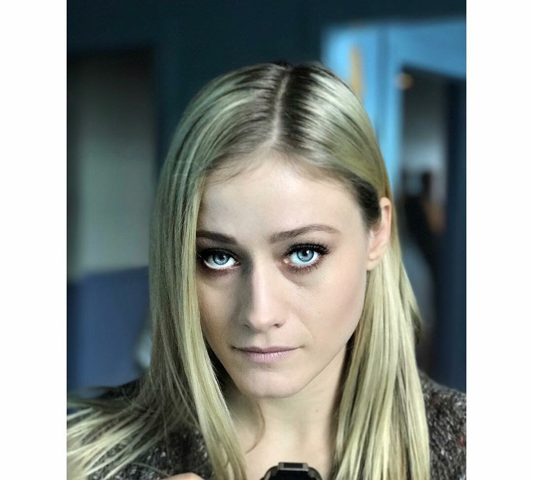 Olivia Taylor Dudley desnuda #109816881