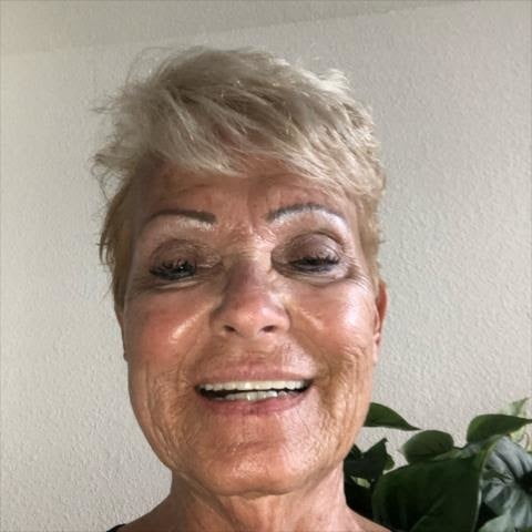 Unbelievable grandmas face to cum mix #92446840