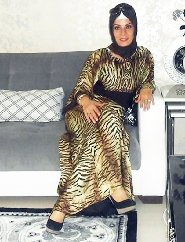 Turbanli hijab arab turkish paki egypt chinese indian malay #87953067