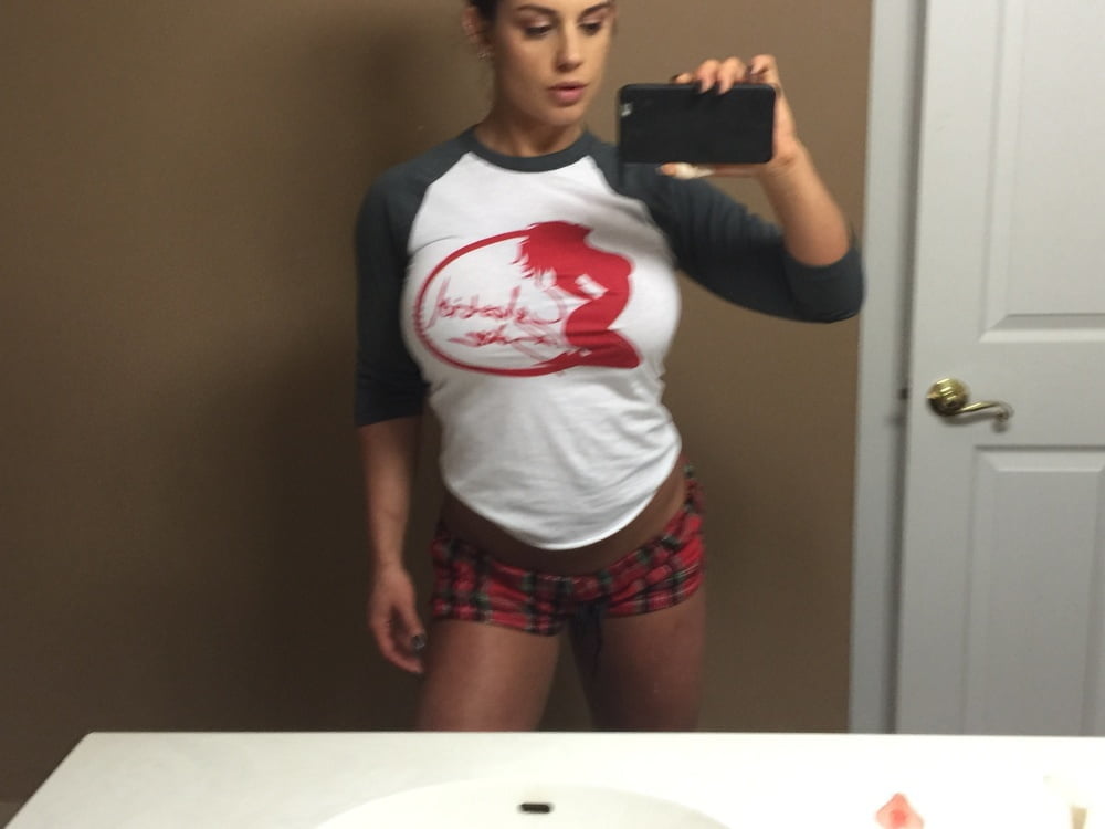 Celeste Bonin (fka WWE&#039;s Kaitlyn) leaked photos #96154844