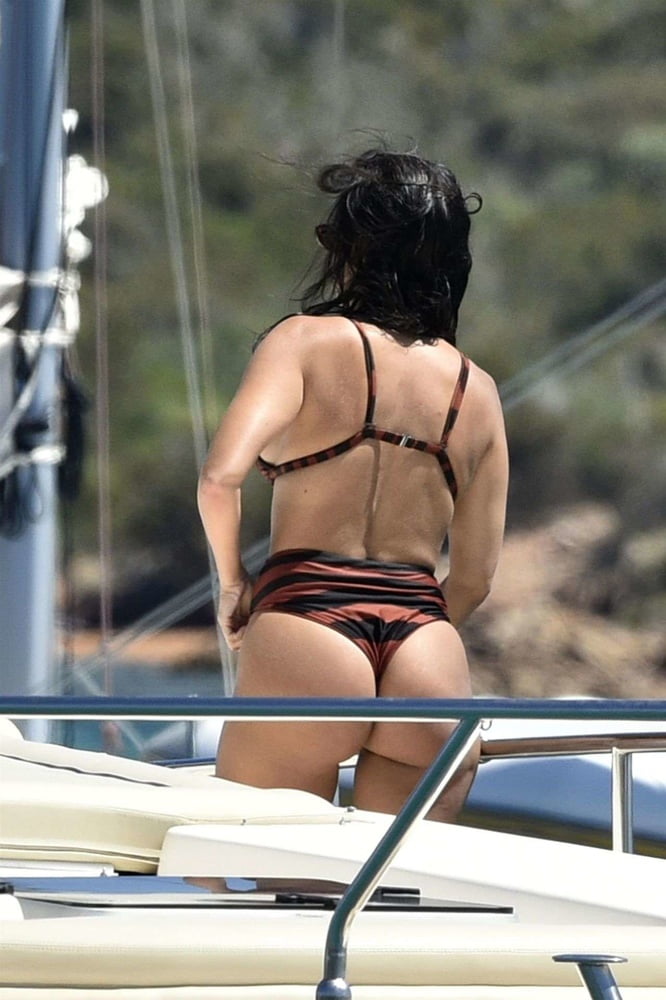 Kourtney Shows Her Amazing Ass #93256792