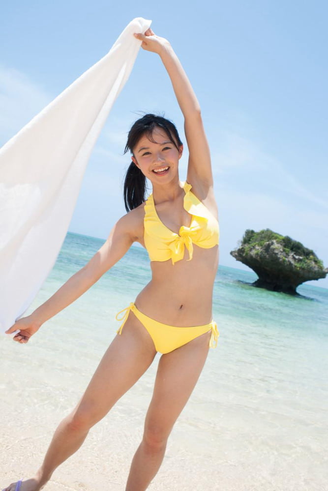 アジアのビキニ
 #95979013