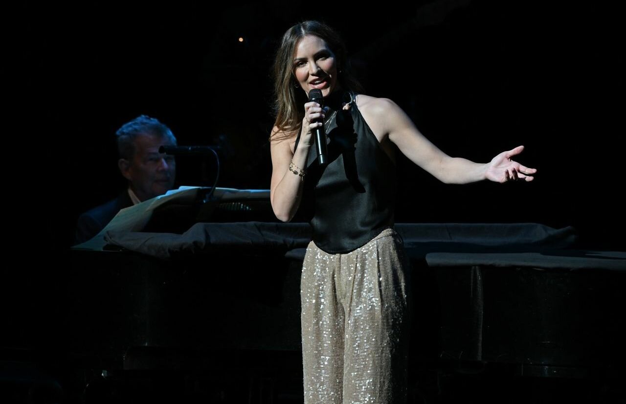 Katharine McPhee desnuda #108693707