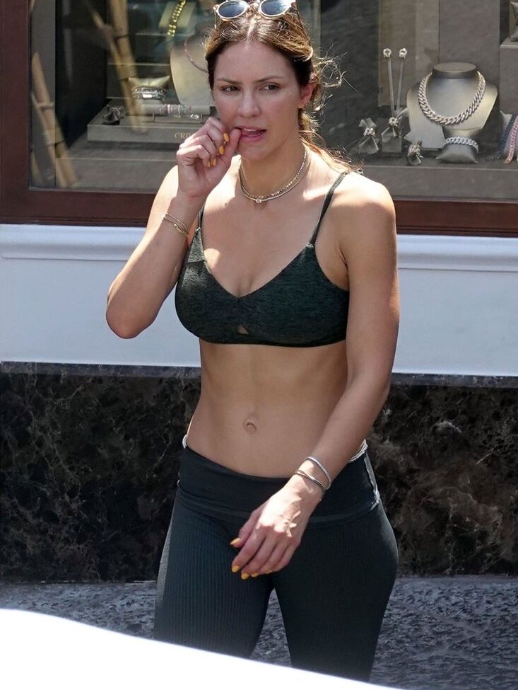 Katharine McPhee desnuda #108693736