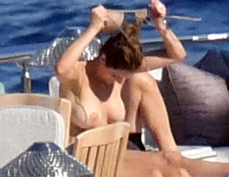 Katharine McPhee desnuda #108693776