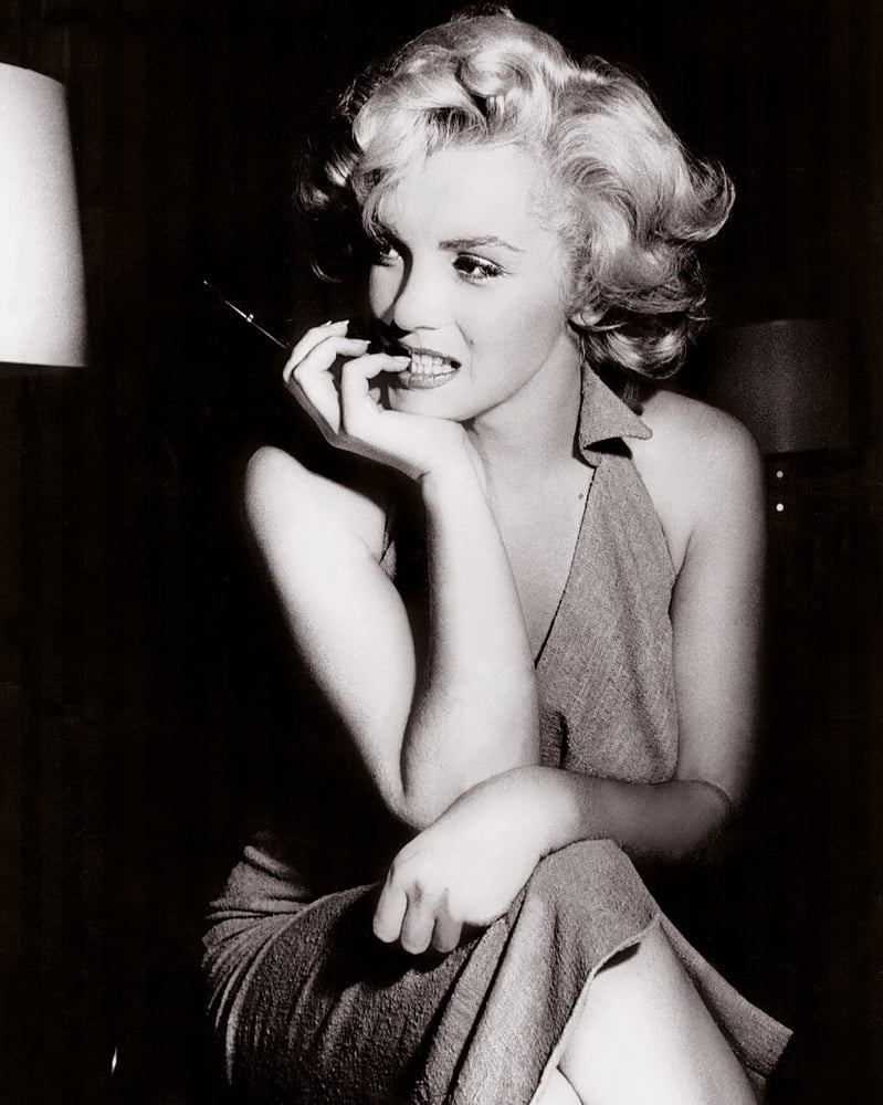 Marilyn Monroe Goddess #103468400