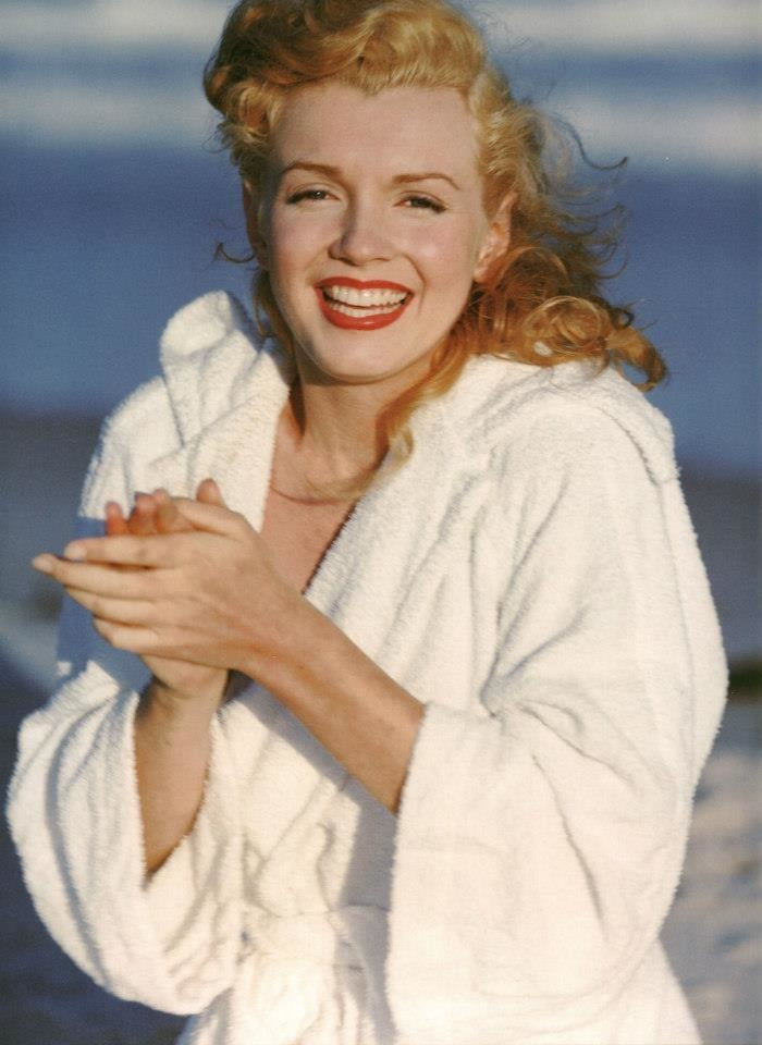 Marilyn Monroe Goddess #103469159