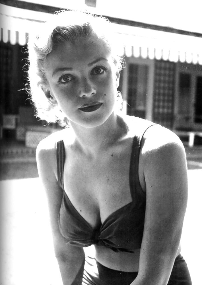 Marilyn Monroe Goddess #103469175