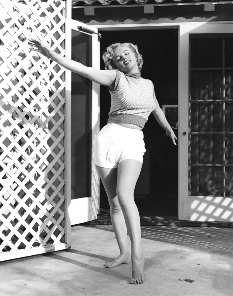 Marilyn Monroe Goddess #103469253