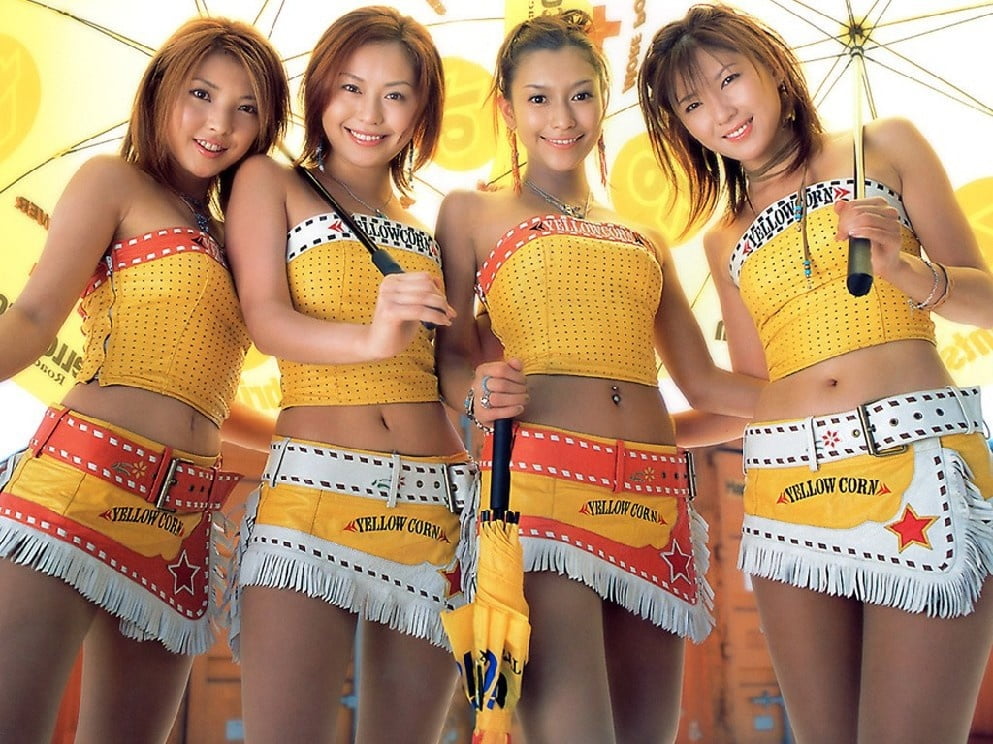 Verschiedene Modelle
 #89435847