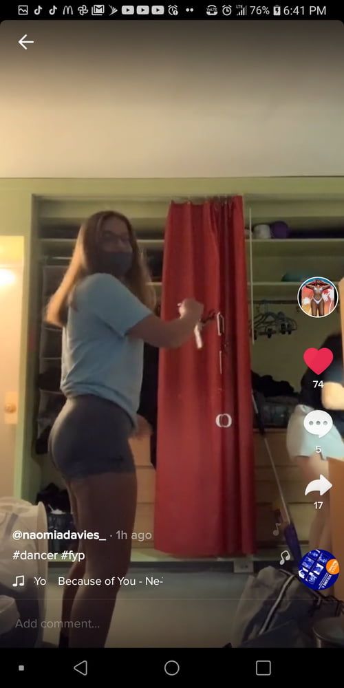Tik Tok Females:#12 #81016052