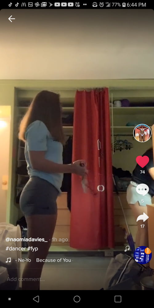 Tik Tok Females:#12 #81016067