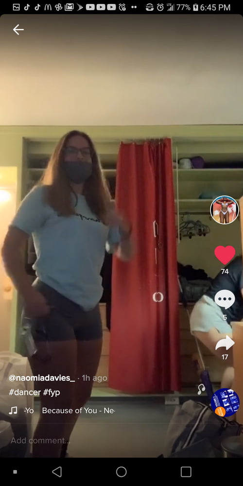 Tik Tok Females:#12 #81016124
