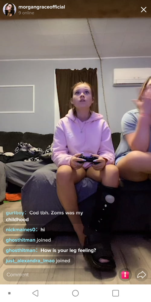 Tik Tok Females:#12 #81016200