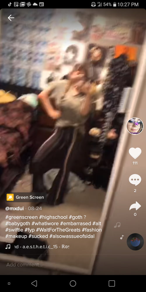 Tik Tok Females:#12 #81016323