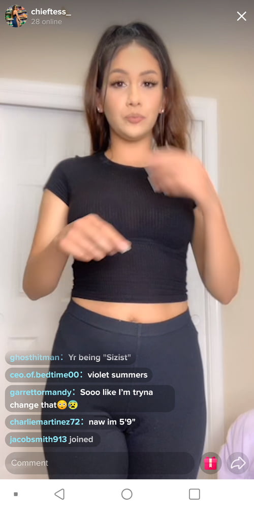 Tik Tok Females:#12 #81016582