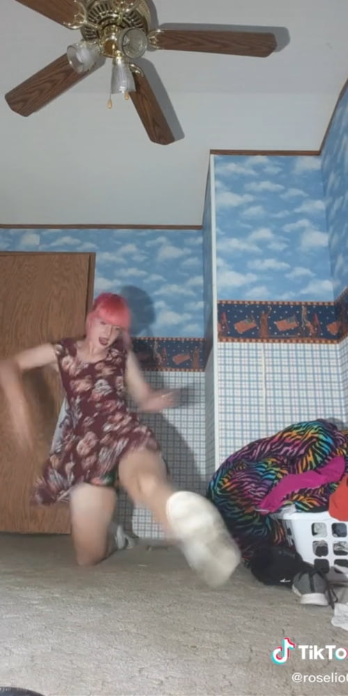 Tik Tok Females:#12 #81016885