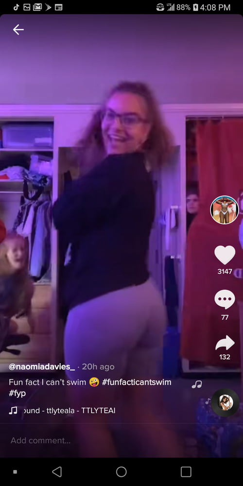 Tik Tok Females:#12 #81016965