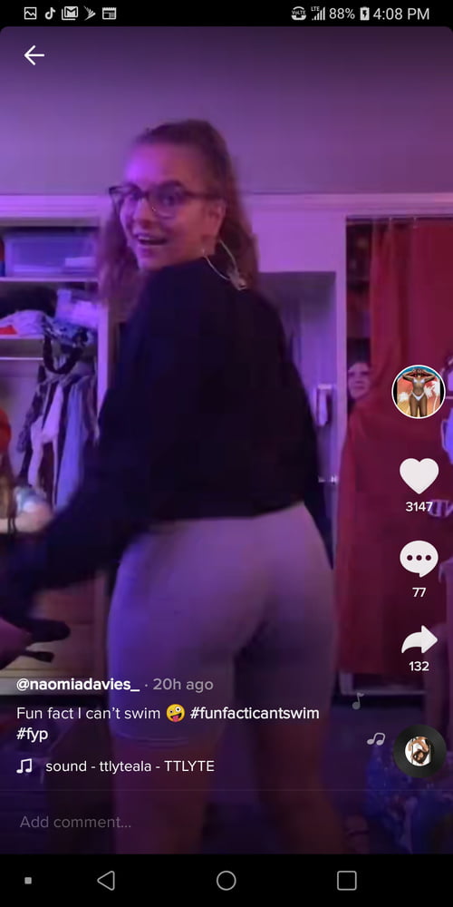 Tik Tok Females:#12 #81016974