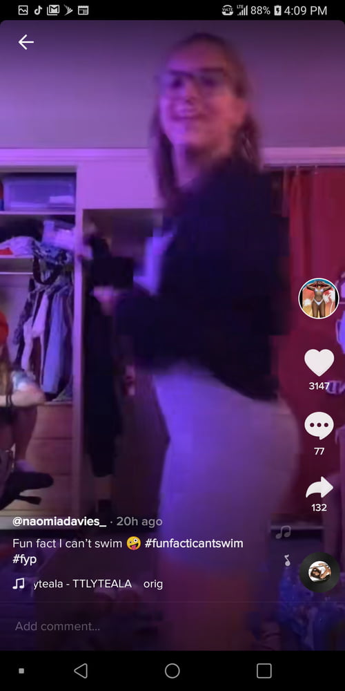 Tik Tok Females:#12 #81016982