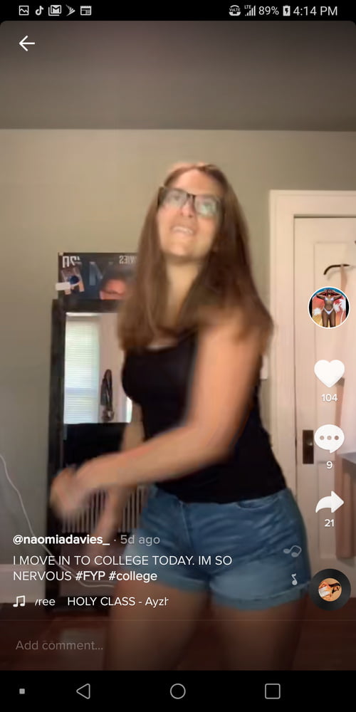 Tik Tok Females:#12 #81017007