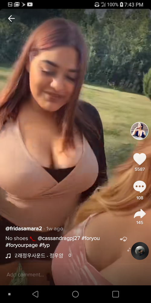 Tik Tok Females:#12 #81017029