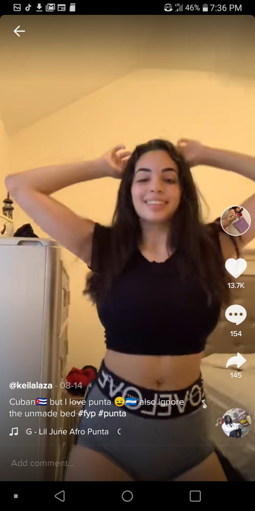 Tik Tok Females:#12 #81017080