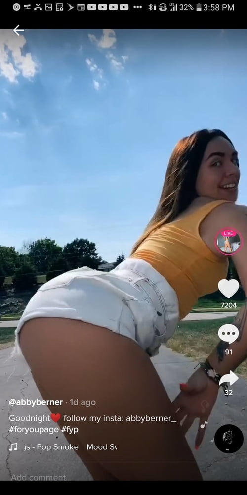 Tik Tok Females:#12 #81017149
