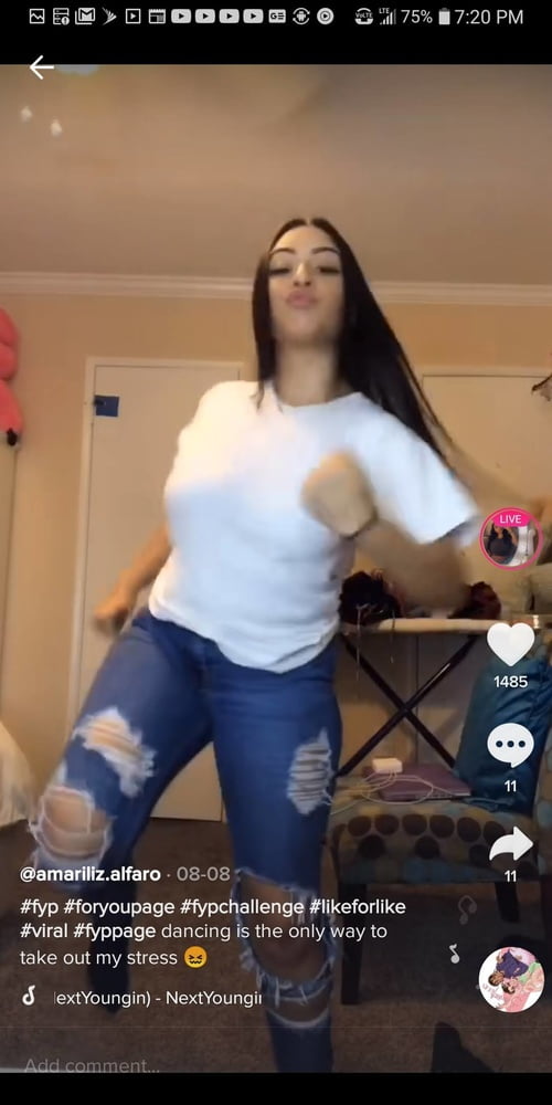 Tik Tok Females:#12 #81017293