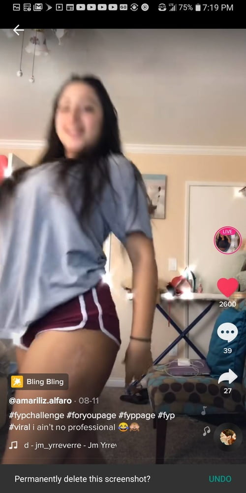 Tik Tok Females:#12 #81017302