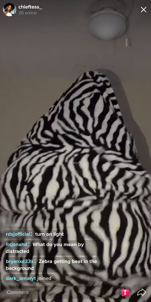 Tik Tok Females:#12 #81017328