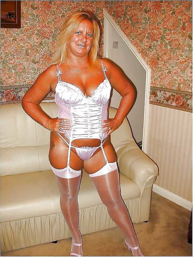From MILF to GILF with Matures in between 285 #92380539
