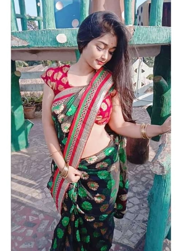 Linda y caliente novia india bengalí
 #87652054