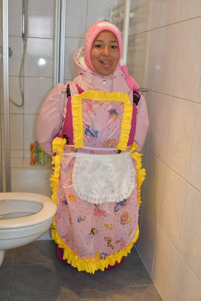 Rubberwhore morona espera a los usuarios musulmanes
 #80938148