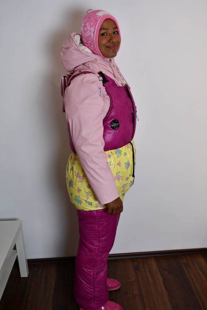 Rubberwhore morona espera a los usuarios musulmanes
 #80938226