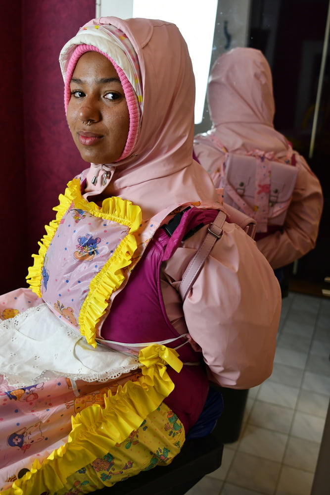 Rubberwhore morona espera a los usuarios musulmanes
 #80938265