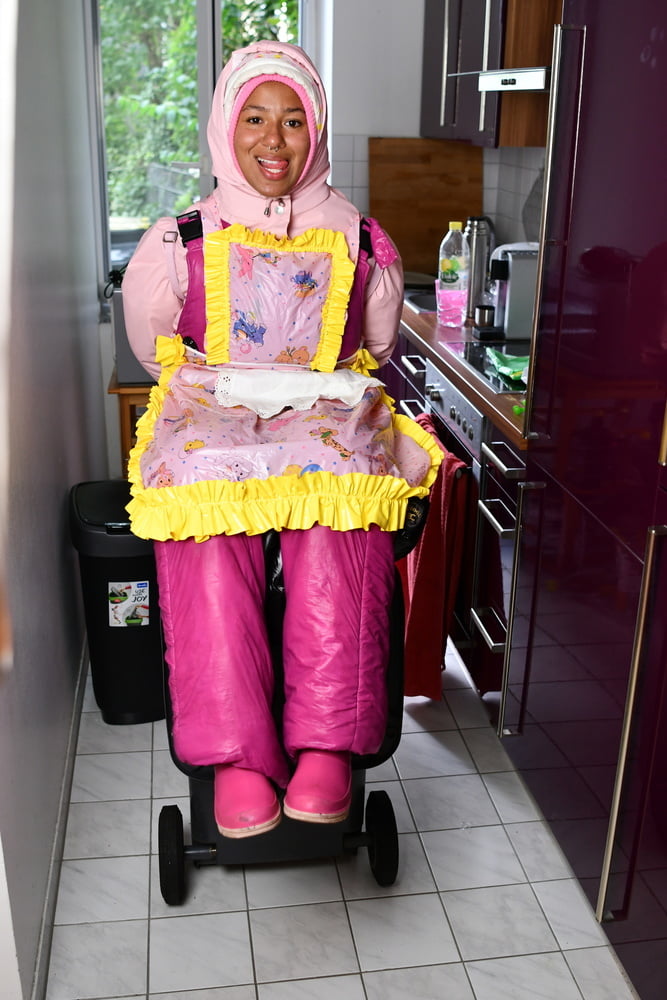 Rubberwhore morona espera a los usuarios musulmanes
 #80938268