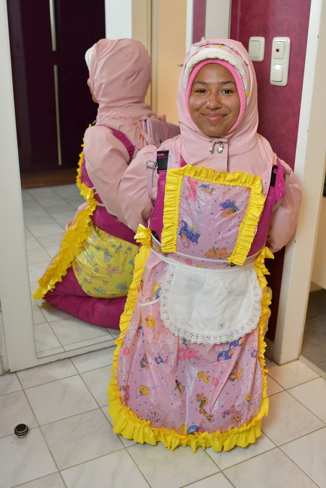 Rubberwhore morona espera a los usuarios musulmanes
 #80938291