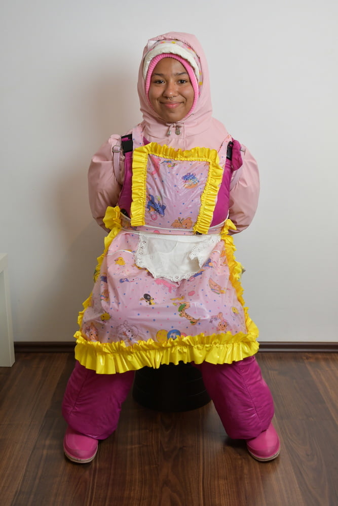 Rubberwhore morona espera a los usuarios musulmanes
 #80938315