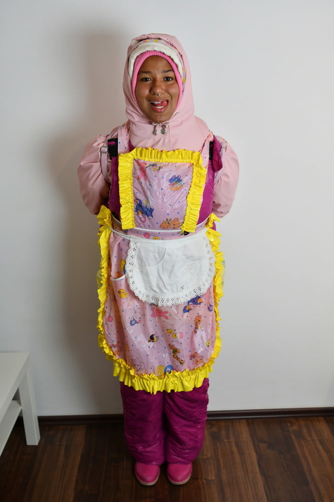 Rubberwhore morona espera a los usuarios musulmanes
 #80938333