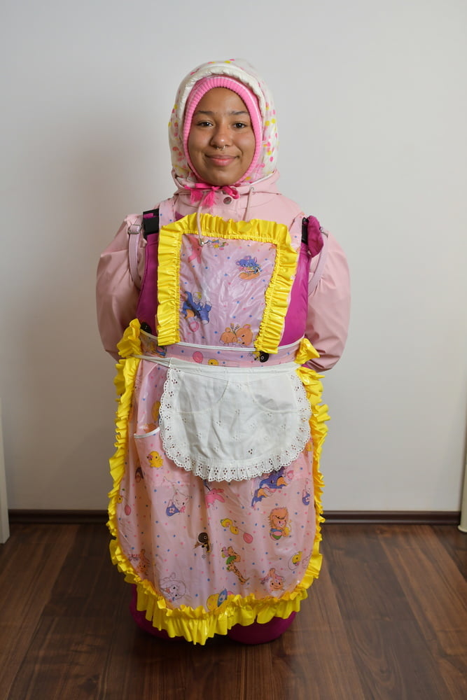 Rubberwhore morona espera a los usuarios musulmanes
 #80938367