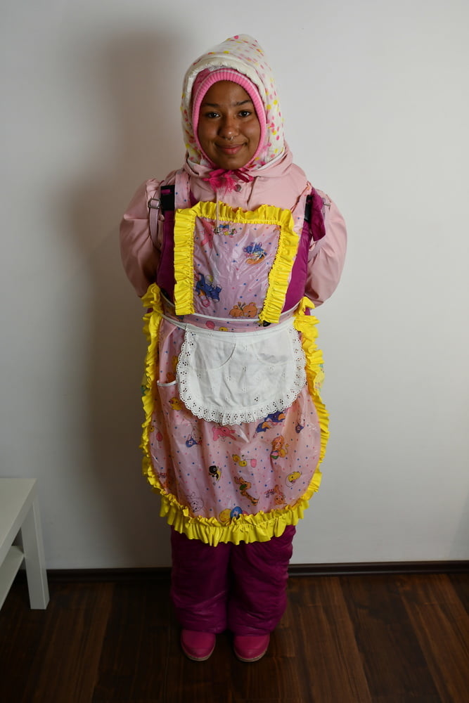 Rubberwhore morona espera a los usuarios musulmanes
 #80938385