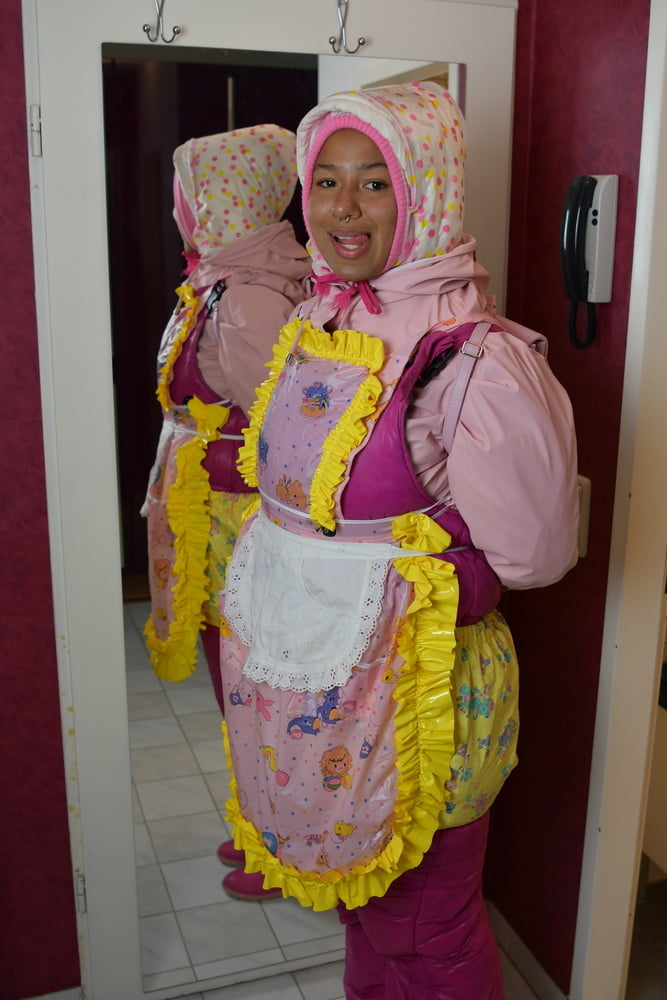 Rubberwhore morona espera a los usuarios musulmanes
 #80938411