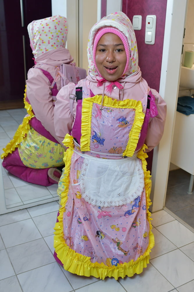 Rubberwhore morona espera a los usuarios musulmanes
 #80938417