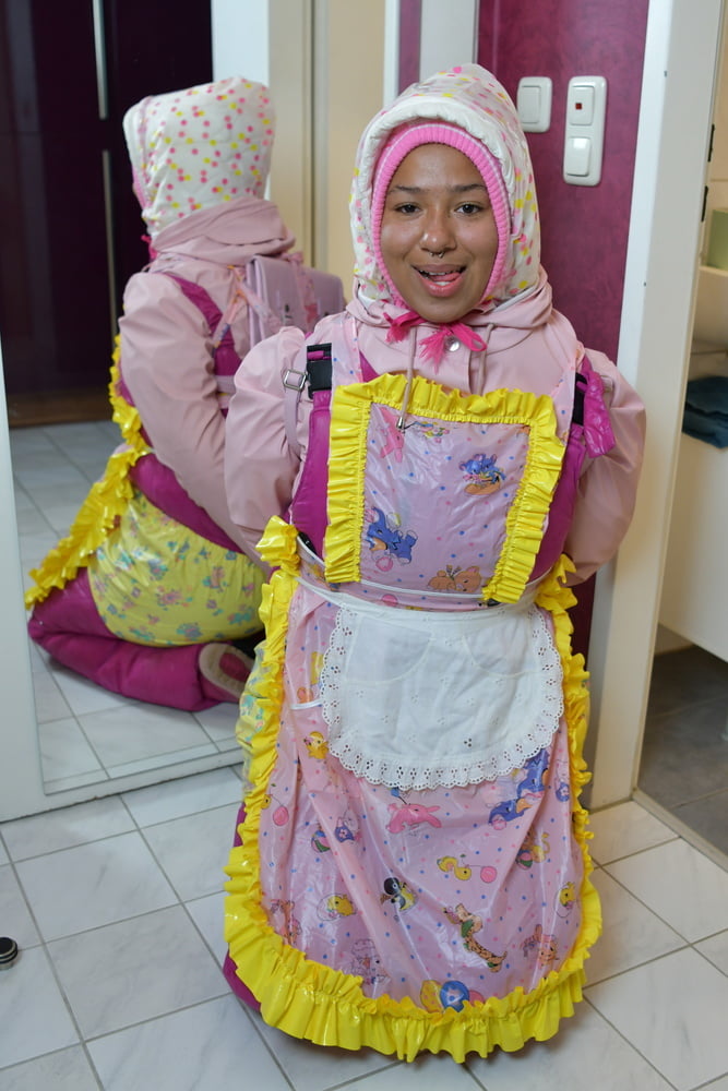 Rubberwhore morona espera a los usuarios musulmanes
 #80938419