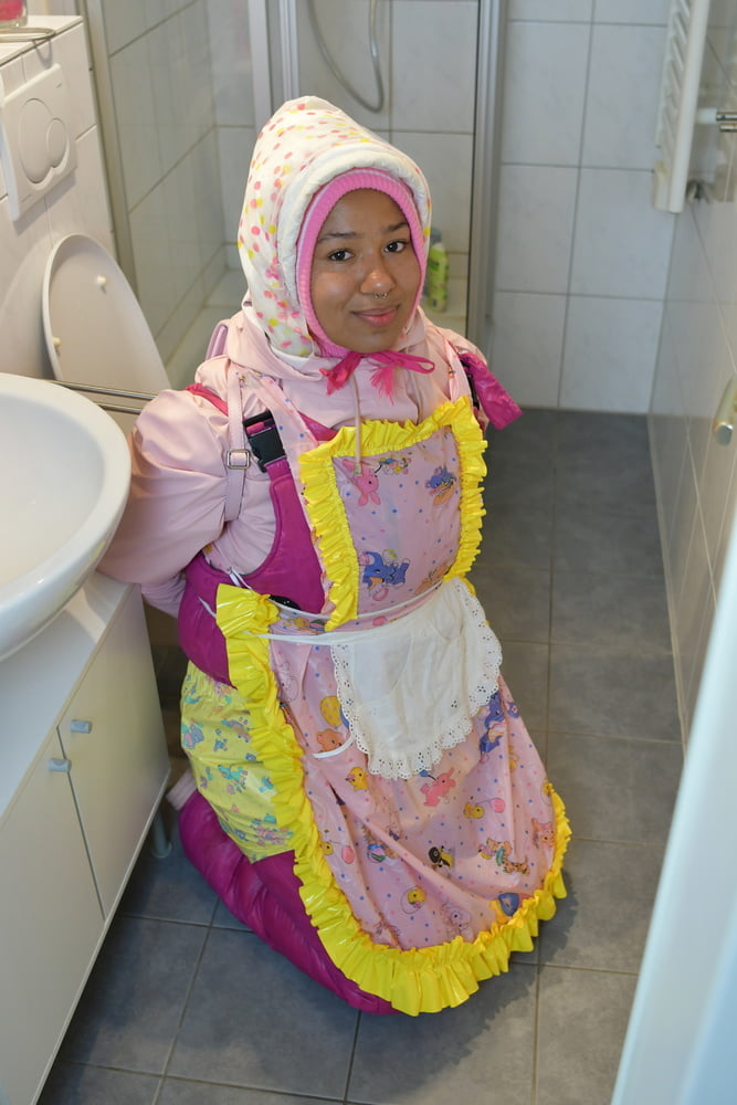 Rubberwhore morona espera a los usuarios musulmanes
 #80938421