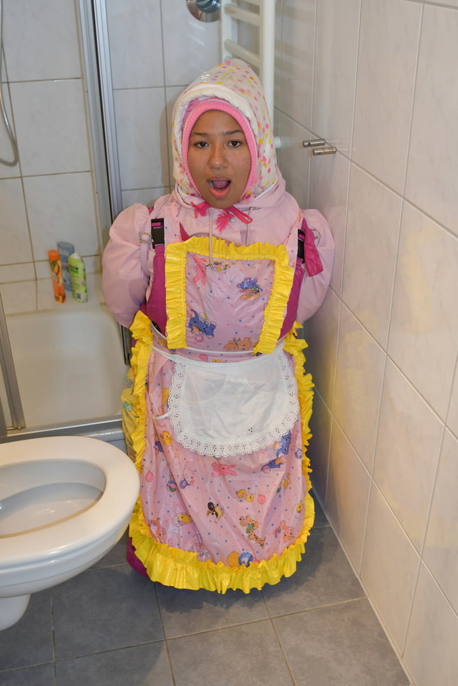 Rubberwhore morona espera a los usuarios musulmanes
 #80938446