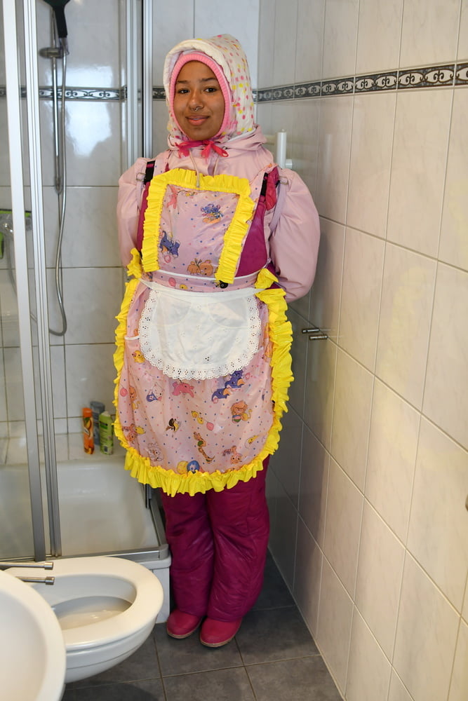 Rubberwhore morona espera a los usuarios musulmanes
 #80938452