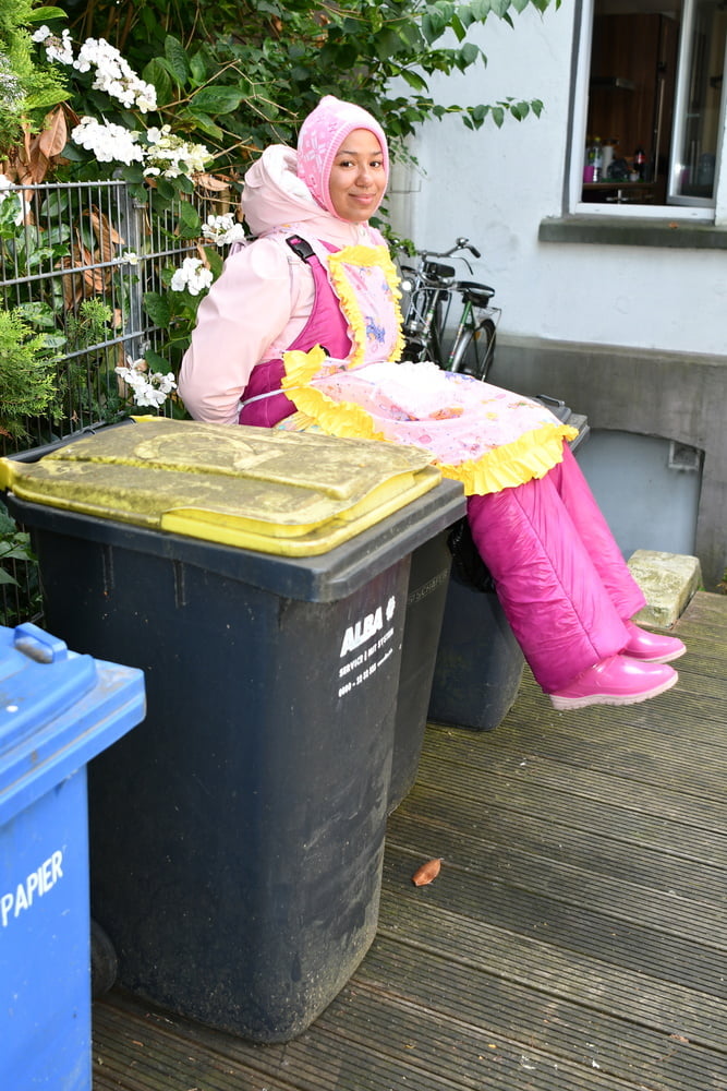 Rubberwhore morona espera a los usuarios musulmanes
 #80938473