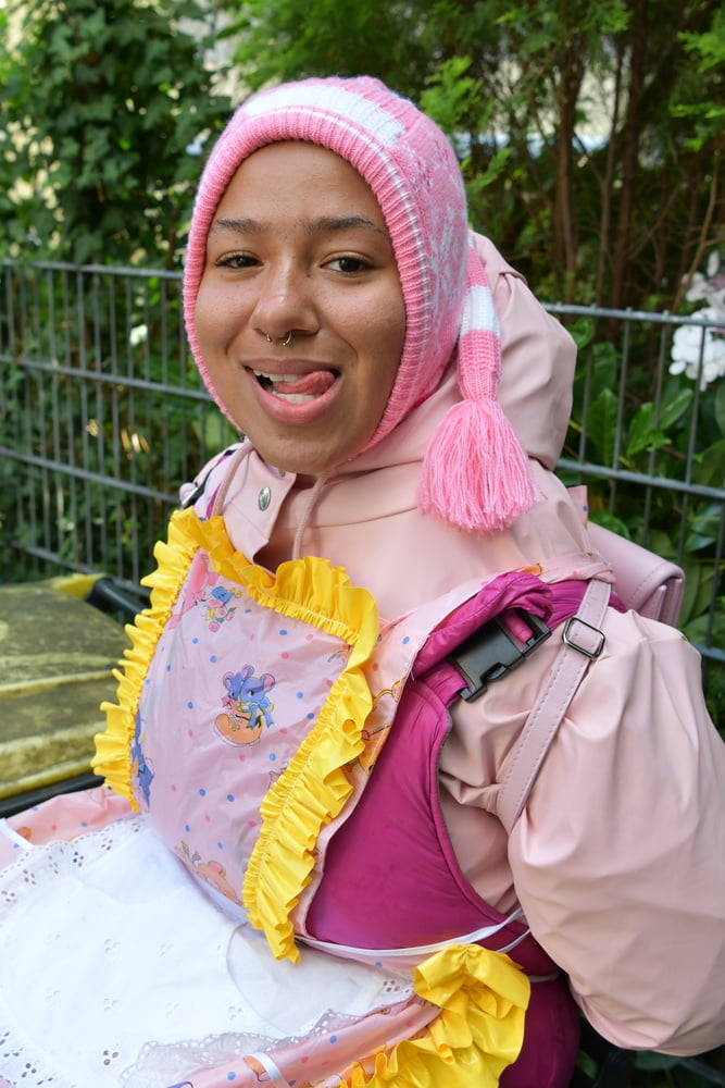 Rubberwhore morona espera a los usuarios musulmanes
 #80938479